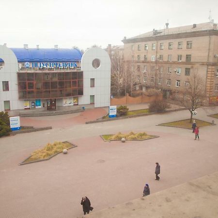 Apartment On Stalevariv Street 7 Zaporizhia Luaran gambar