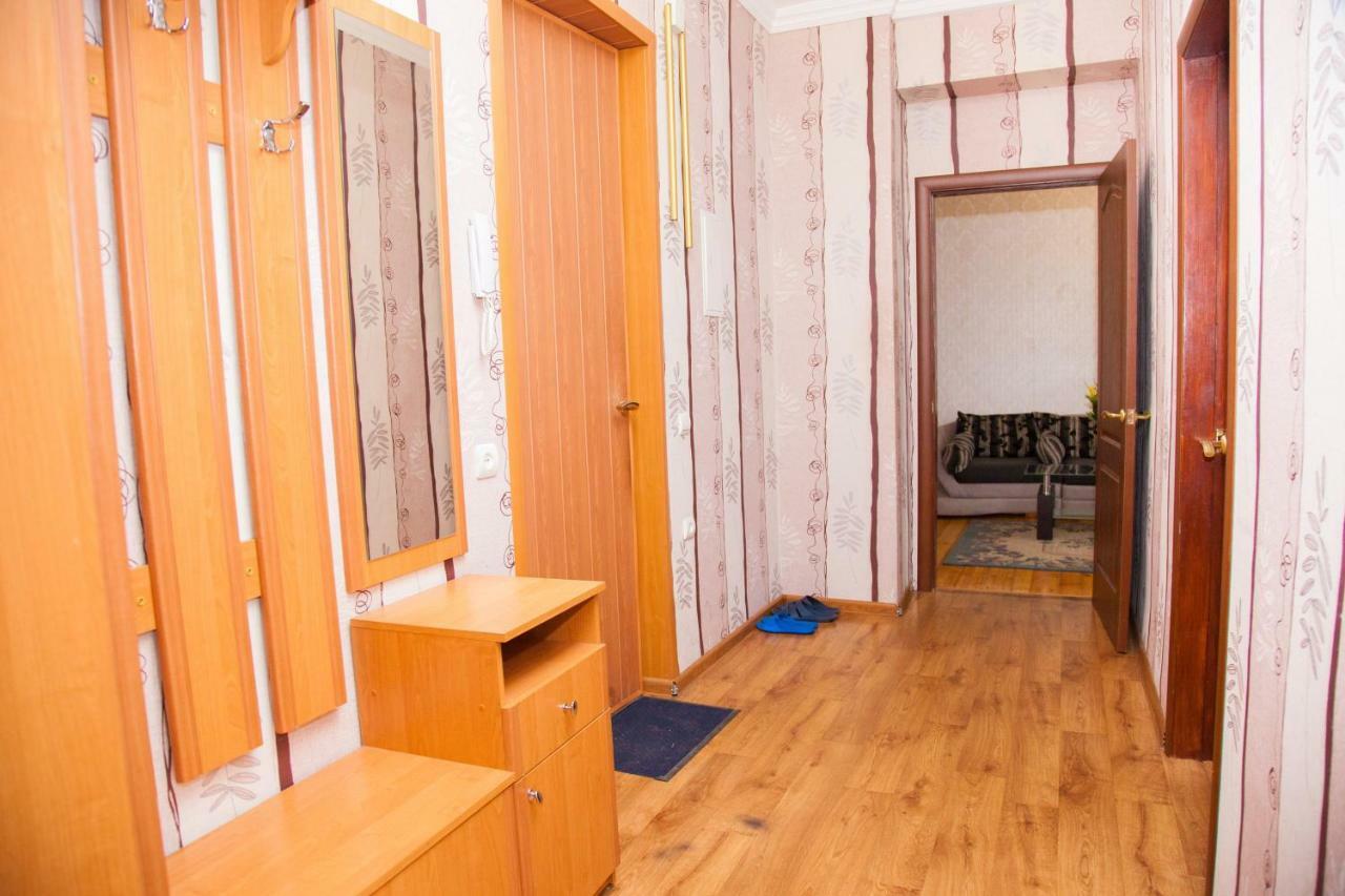 Apartment On Stalevariv Street 7 Zaporizhia Luaran gambar