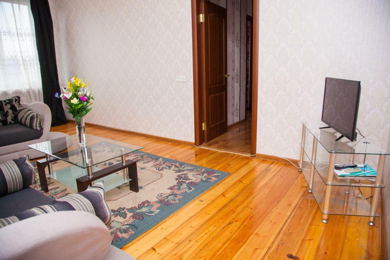 Apartment On Stalevariv Street 7 Zaporizhia Luaran gambar