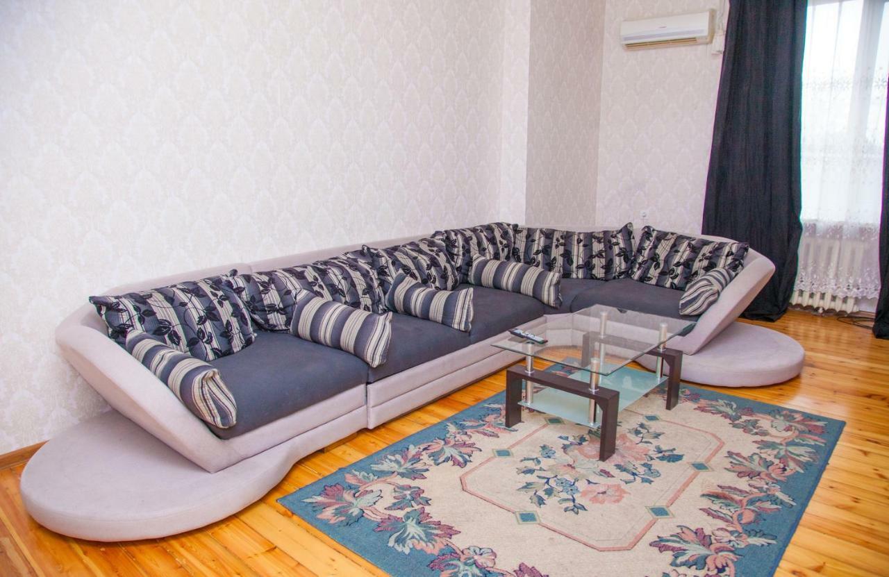 Apartment On Stalevariv Street 7 Zaporizhia Luaran gambar